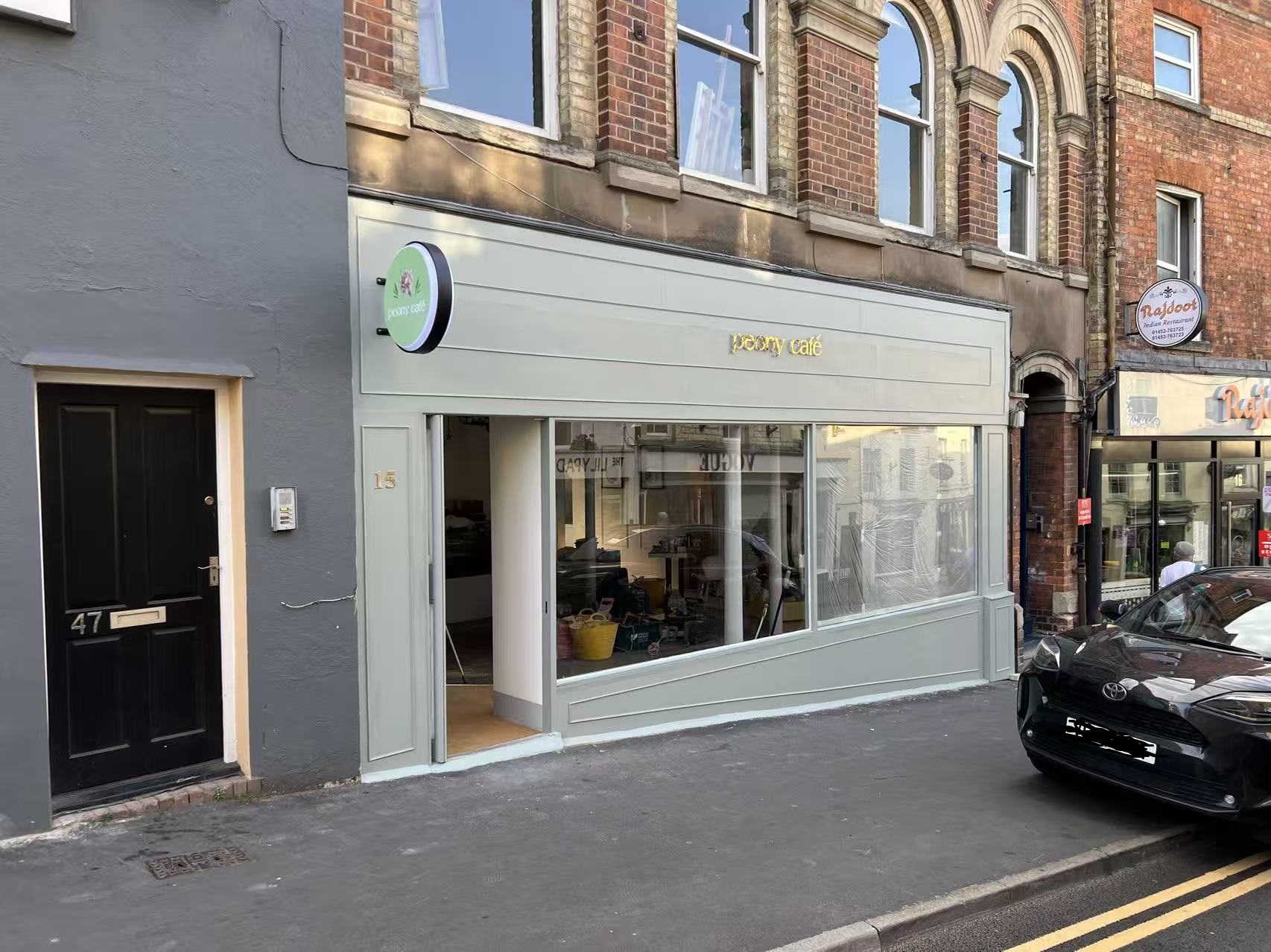 Restaurant Refurbishment & Commercial Fit-Out